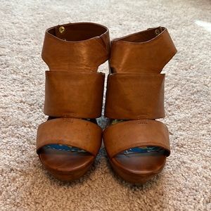 Madden girl wedge sandals